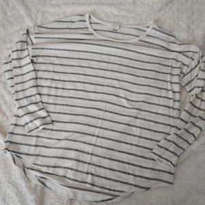 A New Day White & Gray rayon blend striped lightweight top - XL
